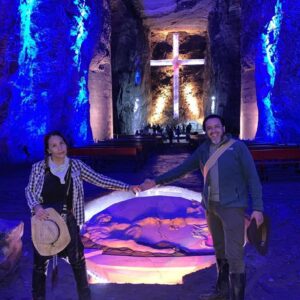 CABALLOS DE PASO + CATEDRAL SAL / Bogotá- Tabio – Zipaquirá  2 DÍAS / 1 NOCHE